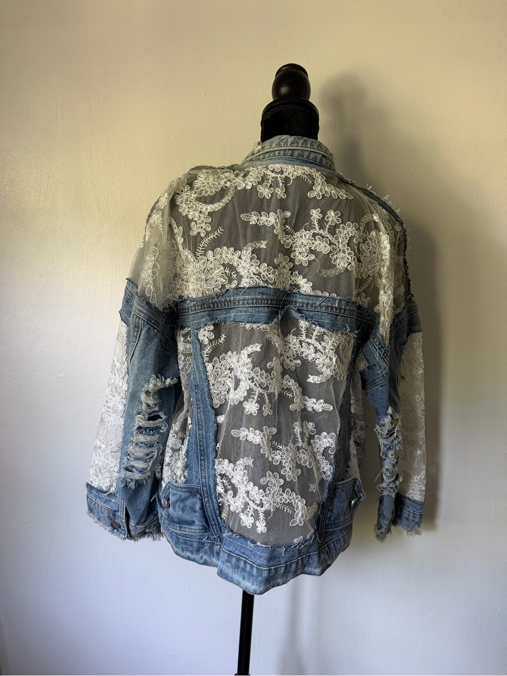 Lace Panel Distressed Light Wash Denim Jacket - Picture 7 of 11